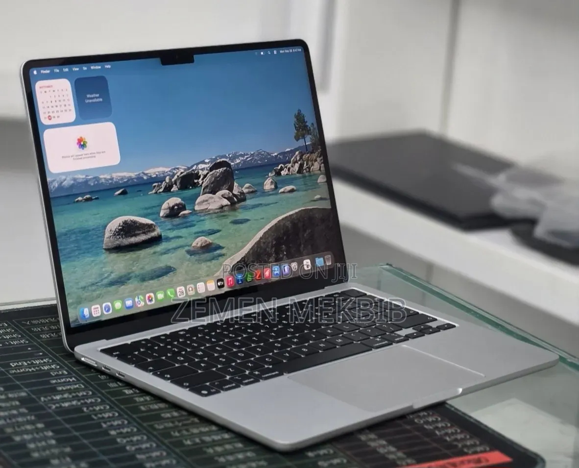 New Laptop Apple MacBook Air 2026 M5 16GB Apple M5 SSD 512GB