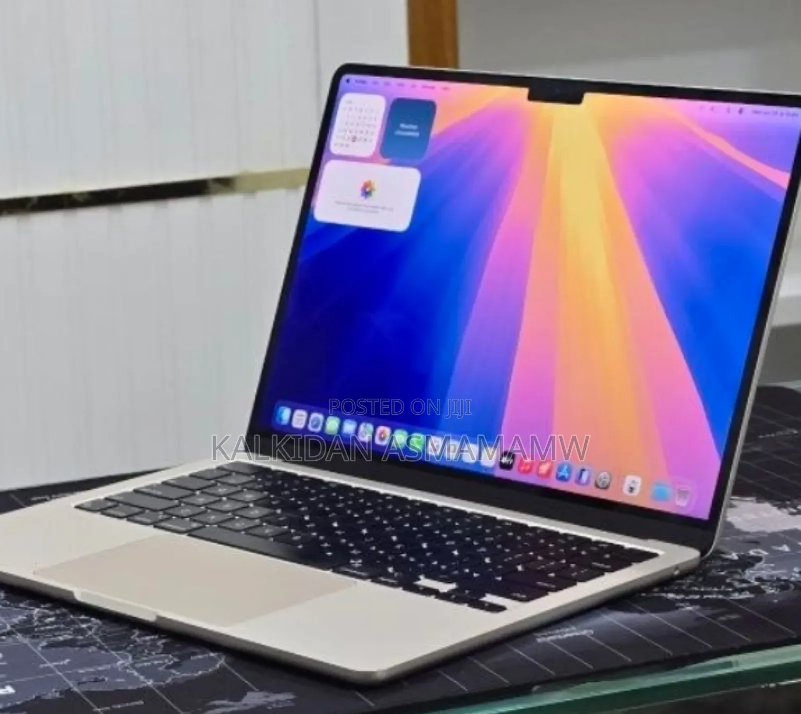 New Laptop Apple MacBook Air 2022 M2 16GB Apple M2 SSD 256GB
