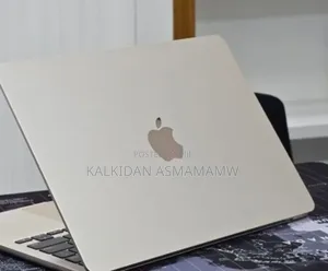 New Laptop Apple MacBook Air 2022 M2 16GB Apple M2 SSD 256GB