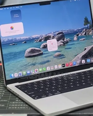 New Laptop Apple MacBook Pro 2021 M1 16GB Apple M1 Pro SSD 1T