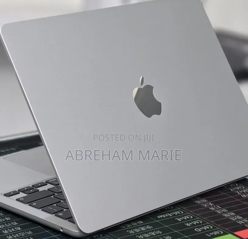 New Laptop Apple MacBook Air 2026 M5 16GB Apple M5 SSD 512GB