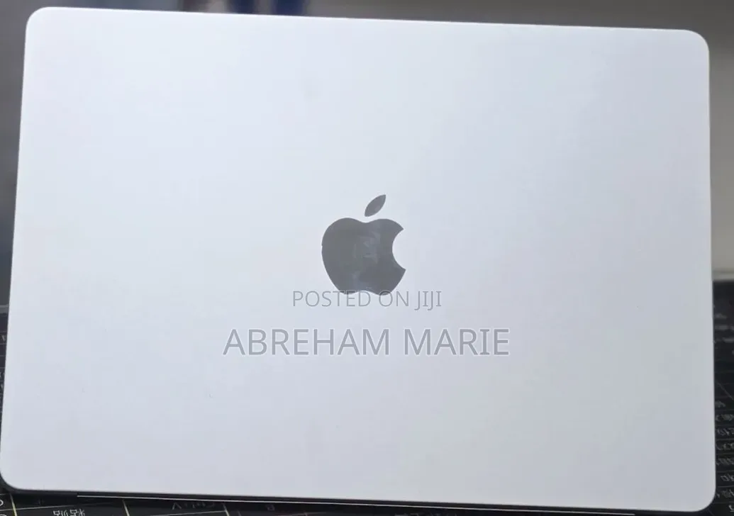 New Laptop Apple MacBook Air 2025 M4 16GB Apple M4 SSD 512GB