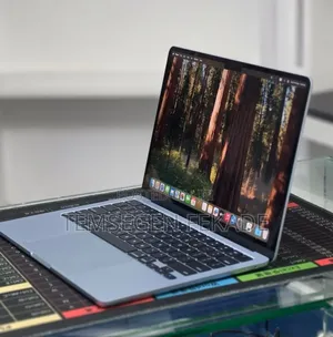 New Laptop Apple MacBook Air 2025 M4 16GB Apple M4 SSD 512GB