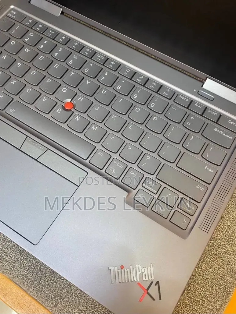 New Laptop Lenovo ThinkPad X1 Yoga 16GB Intel Core i7 SSD 512GB