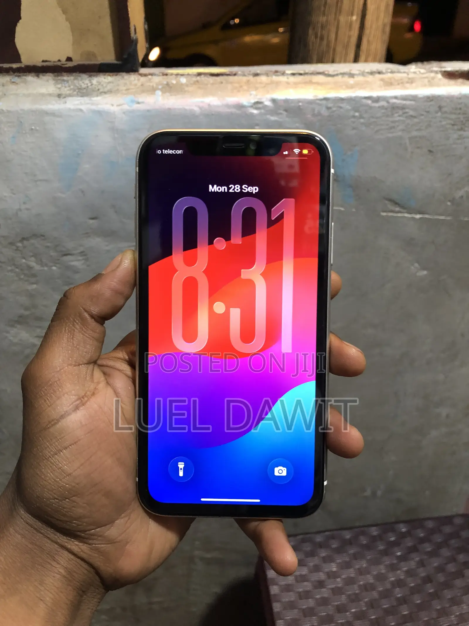 Apple iPhone 11 64 GB White