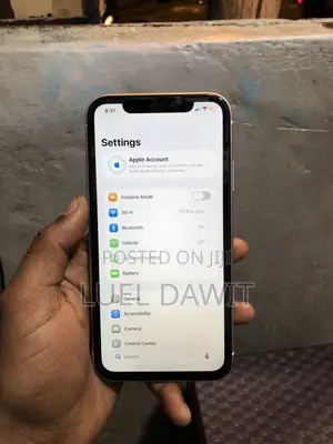 Apple iPhone 11 64 GB White