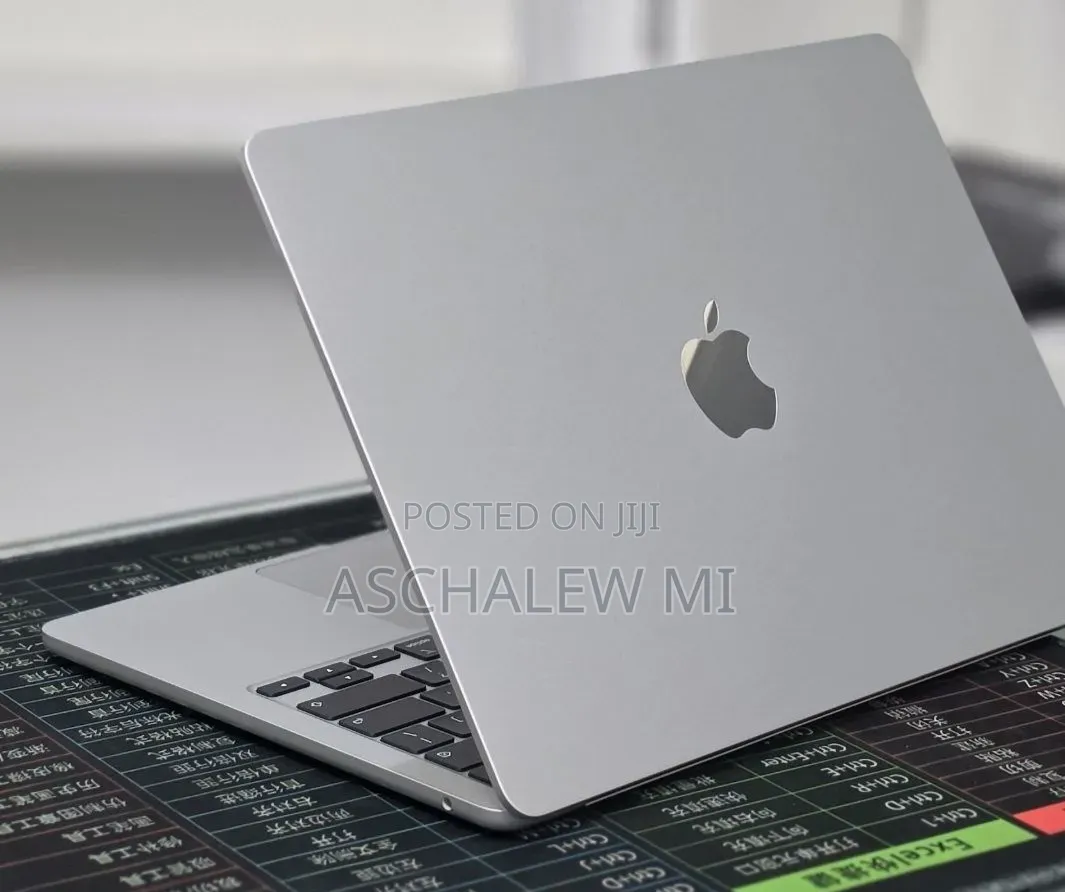 New Laptop Apple MacBook Air 2026 M5 16GB Apple M5 SSD 512GB