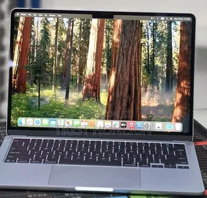 New Laptop Apple MacBook Air 2025 M4 16GB Apple M4 SSD 512GB
