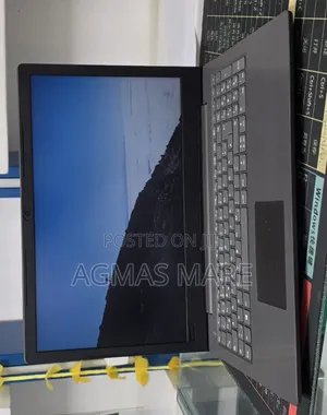 New Laptop Lenovo Ideapad 3 8GB Intel Core i3 HDD 1T