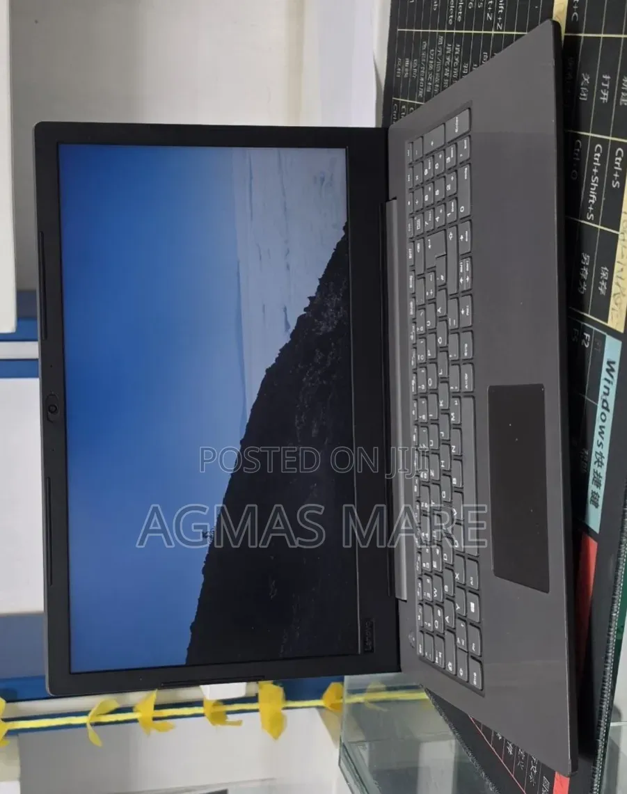 New Laptop Lenovo Ideapad 3 8GB Intel Core i3 HDD 1T