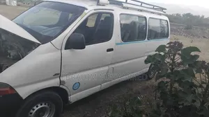 Toyota Toyoace 2004 White