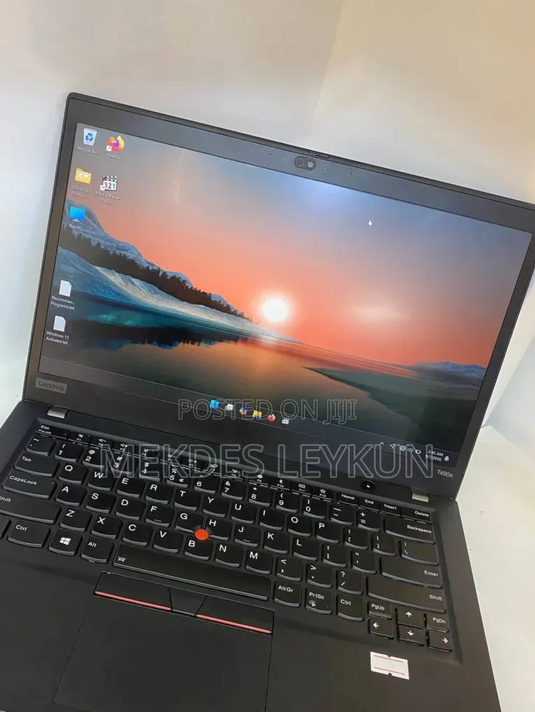 New Laptop Lenovo ThinkPad T490s 16GB Intel Core i5 SSD 512GB