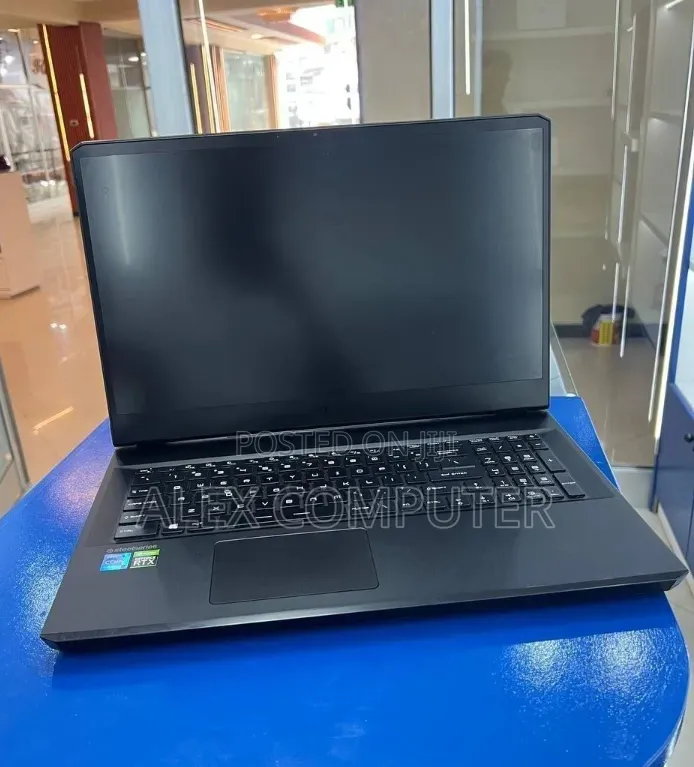 New Laptop MSI 16GB Intel Core i7 SSD 1T