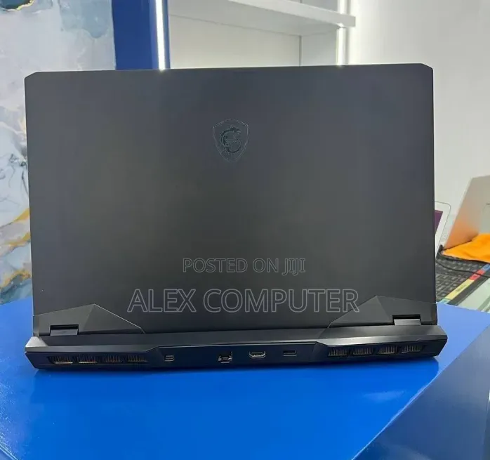 New Laptop MSI 16GB Intel Core i7 SSD 1T