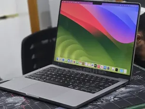 New Laptop Apple MacBook Pro 2023 M3 Pro 8GB Apple M3 Pro SSD 512GB