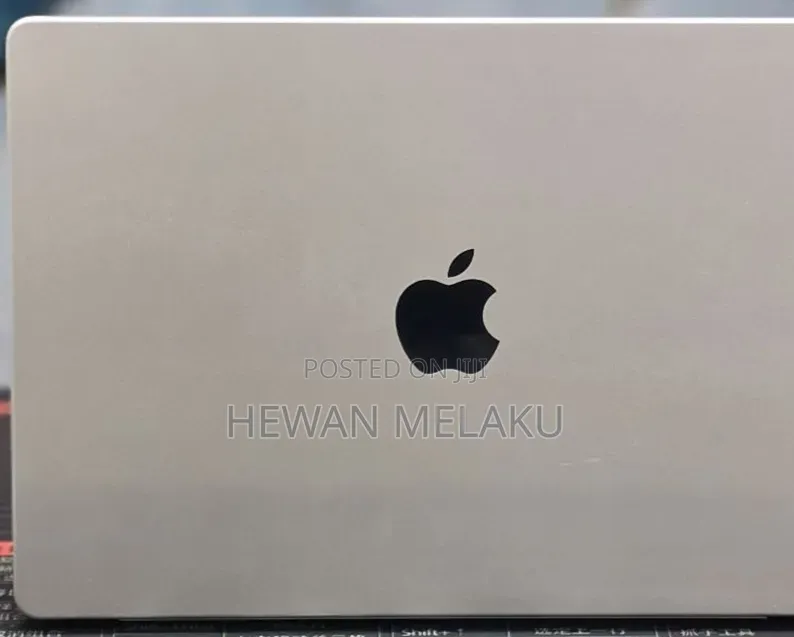 New Laptop Apple MacBook Pro 2021 M1 16GB Apple M1 Pro SSD 1T