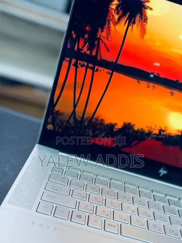 New Laptop HP Envy 15 16GB Intel Core i9 SSD 1T