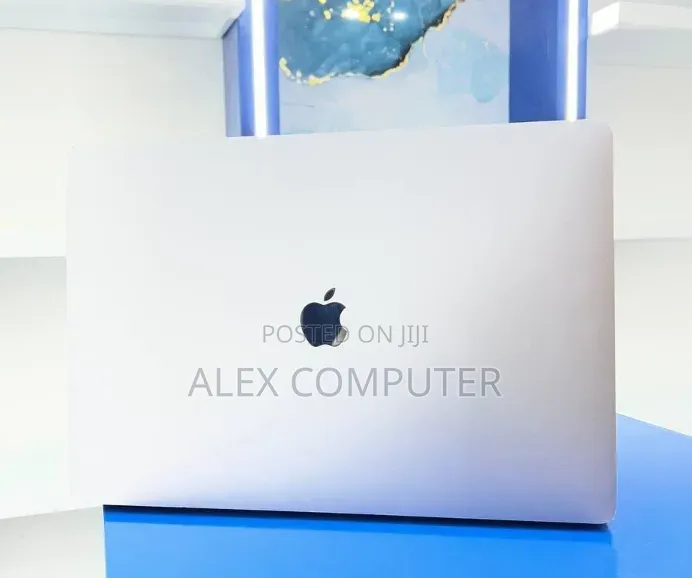 New Laptop Apple MacBook Pro 2019 32GB Intel Core i9 SSD 1T