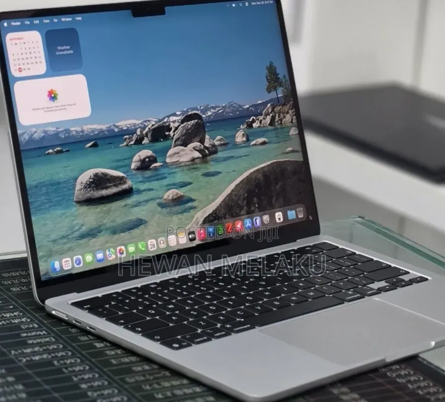 New Laptop Apple MacBook Air 2026 M5 16GB Apple M5 SSD 512GB