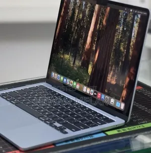 New Laptop Apple MacBook Air 2025 M4 16GB Apple M4 SSD 512GB