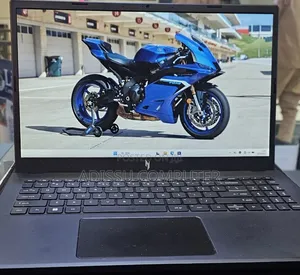 New Laptop Acer Aspire V15 16GB Intel Core i9 SSD 512GB