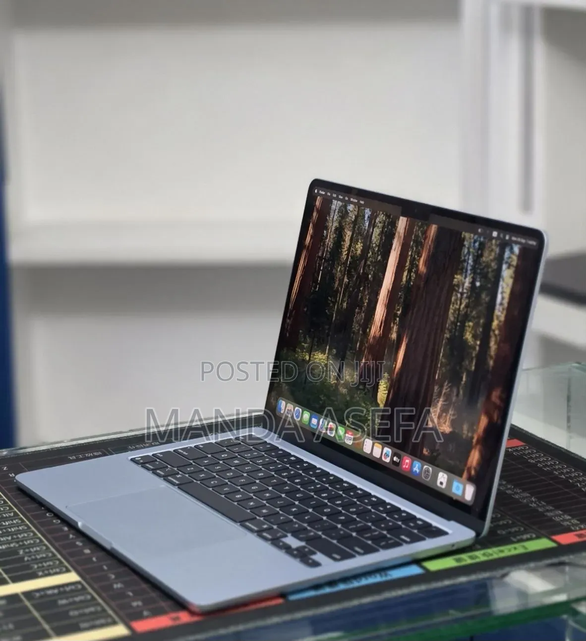New Laptop Apple MacBook Air 2025 M4 16GB Apple M4 SSD 512GB