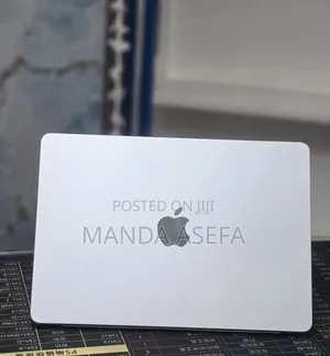 New Laptop Apple MacBook Air 2025 M4 16GB Apple M4 SSD 512GB
