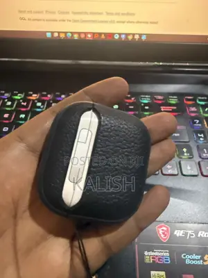 Apple Airpods 4