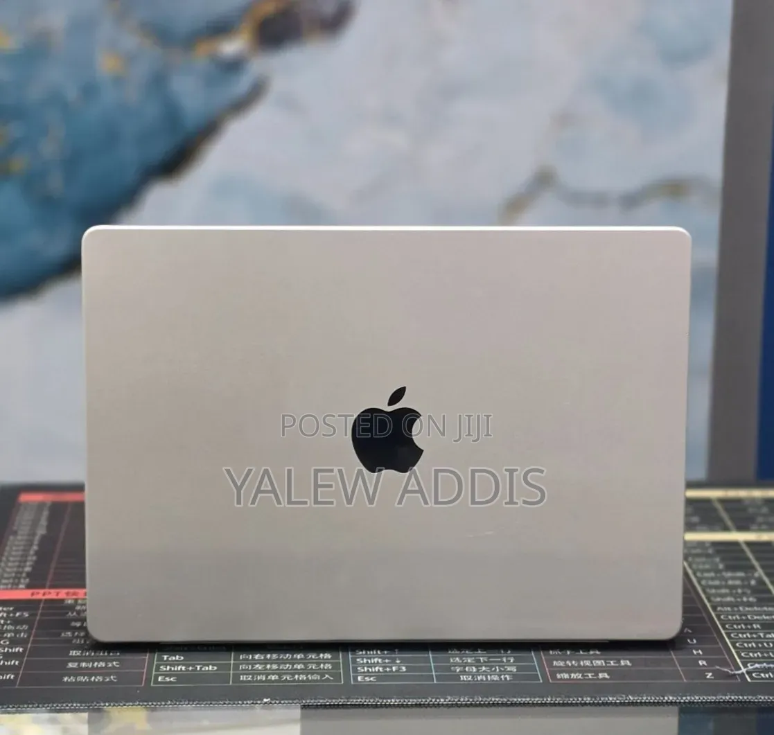 New Laptop Apple MacBook Pro 2021 M1 16GB Apple M1 SSD 1T