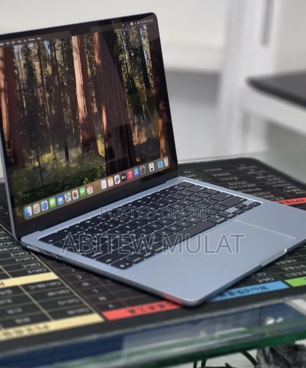 New Laptop Apple MacBook Air 2025 M4 16GB Apple M4 SSD 512GB