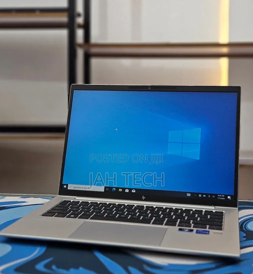 New Laptop HP EliteBook 840 G10 16GB Intel Core i7 SSD 512GB