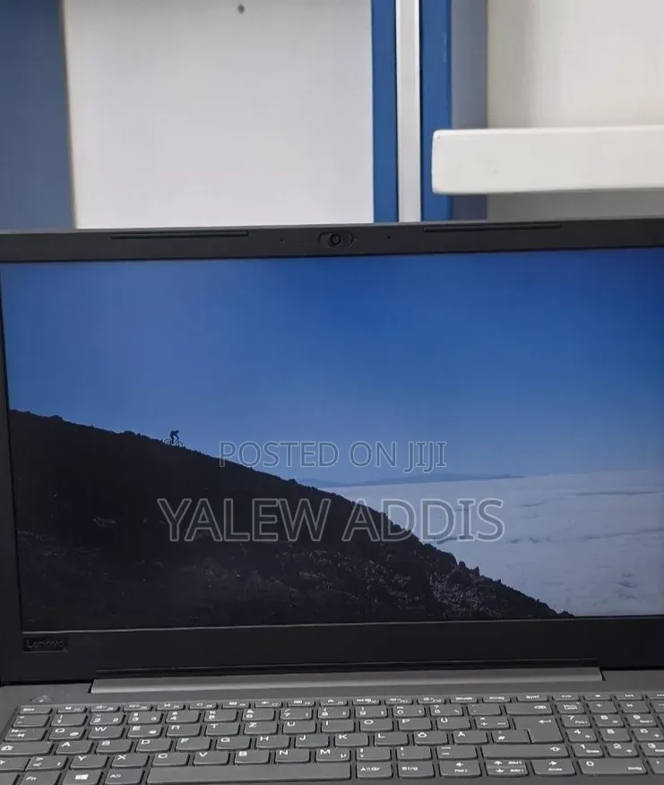 New Laptop Lenovo Ideapad 3 8GB Intel Core i3 HDD 1T