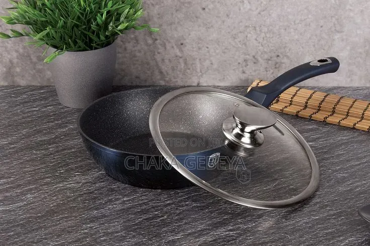 Momcoc Deep Fry Pan – With Lid – Free Delivery