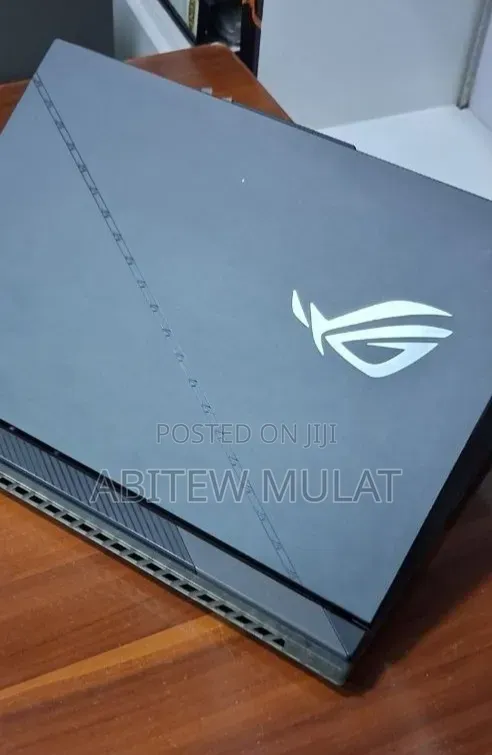 New Laptop Asus ROG Strix G18 32GB Intel Core i9 SSD 1T