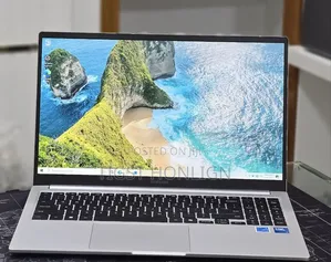 New Laptop Samsung Galaxy Book4 16GB Intel Core Ultra 7 SSD 512GB