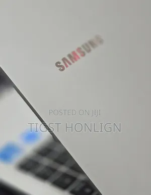 New Laptop Samsung Galaxy Book4 16GB Intel Core Ultra 7 SSD 512GB