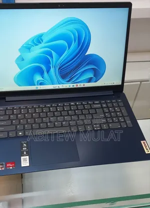 New Laptop Lenovo IdeaPad 1 8GB AMD Ryzen 5 SSD 256GB