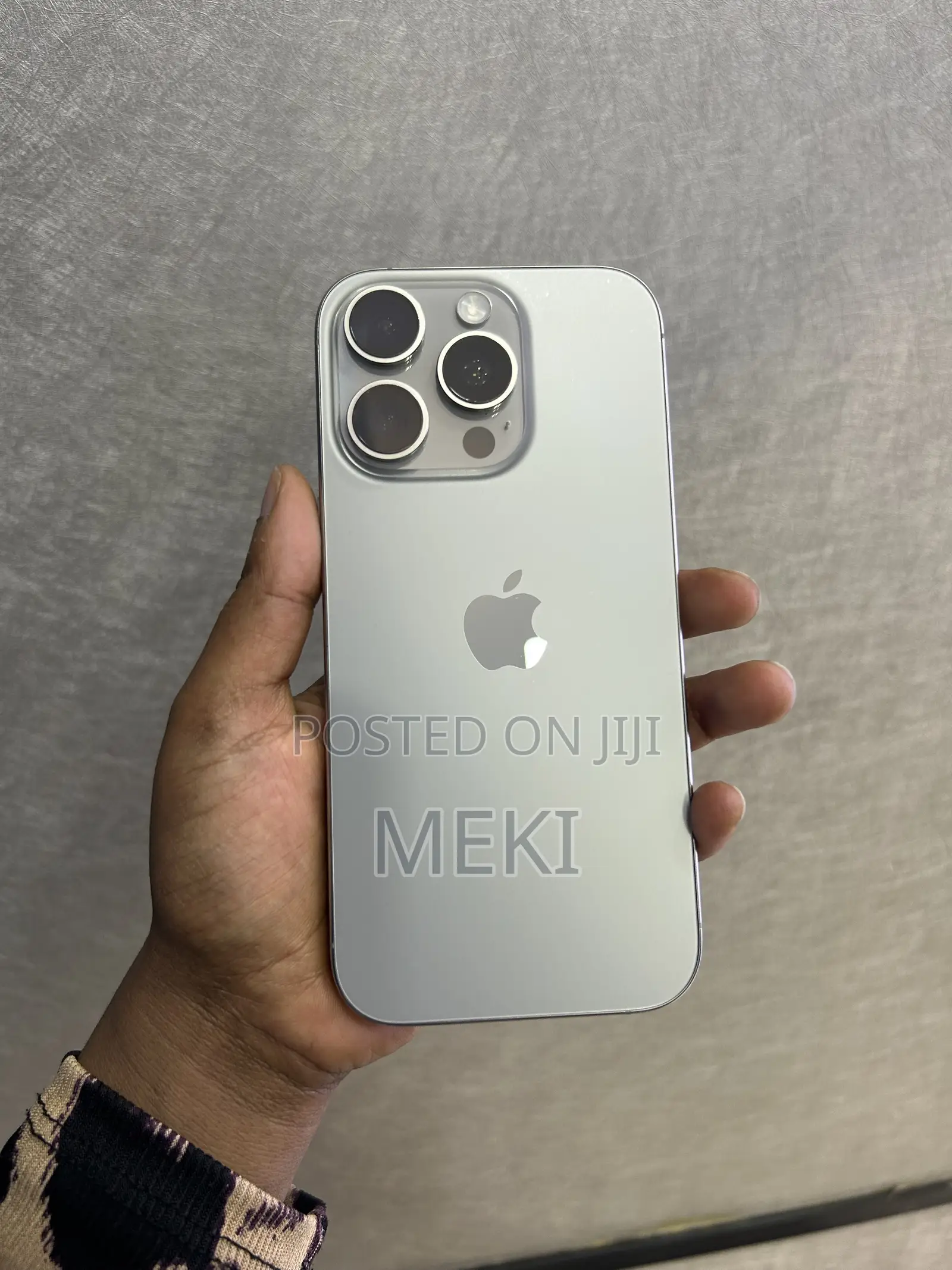 Apple iPhone 16 Pro 256 GB Gray