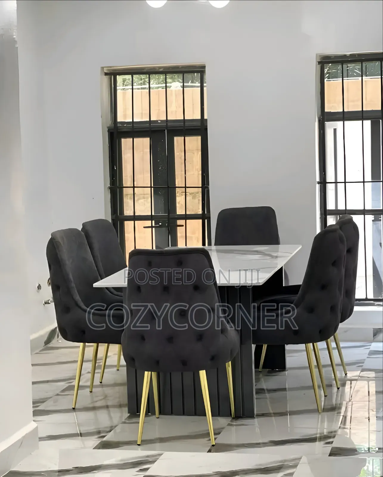 Order Cozy 6 Seater Dining Table. የምግብ ጠረጴዛ