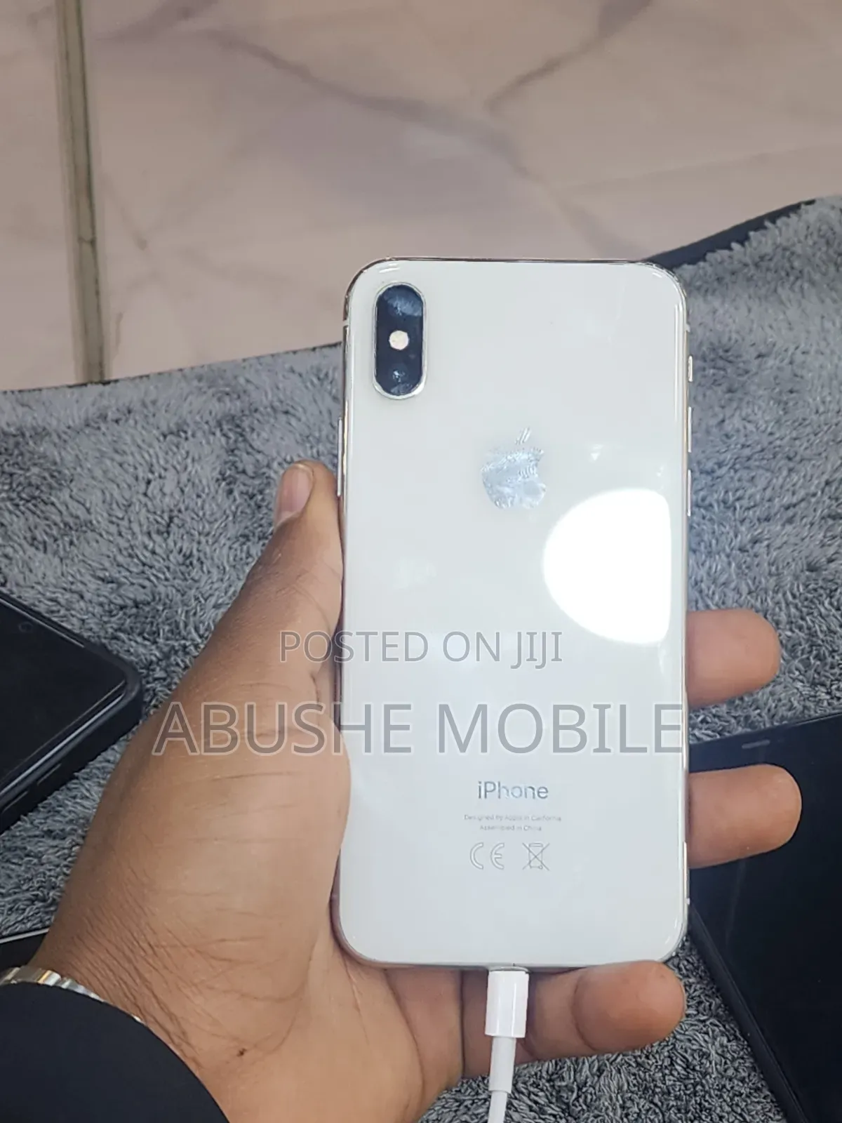 Apple iPhone X 256 GB White