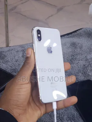 Apple iPhone X 256 GB White