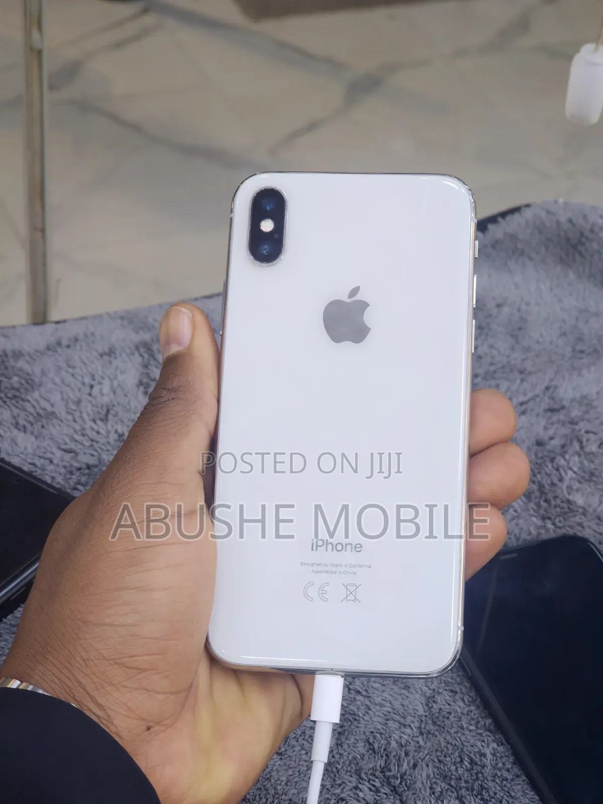 Apple iPhone X 256 GB White