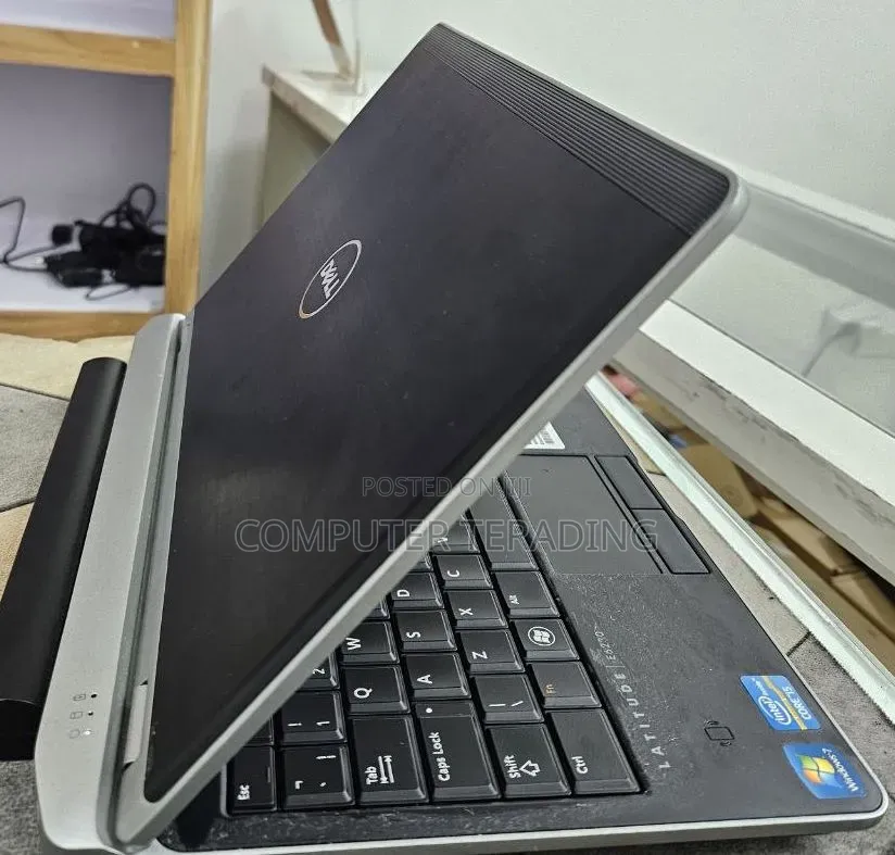New Laptop Dell Latitude e6230 8GB Intel Pentium SSD 128GB