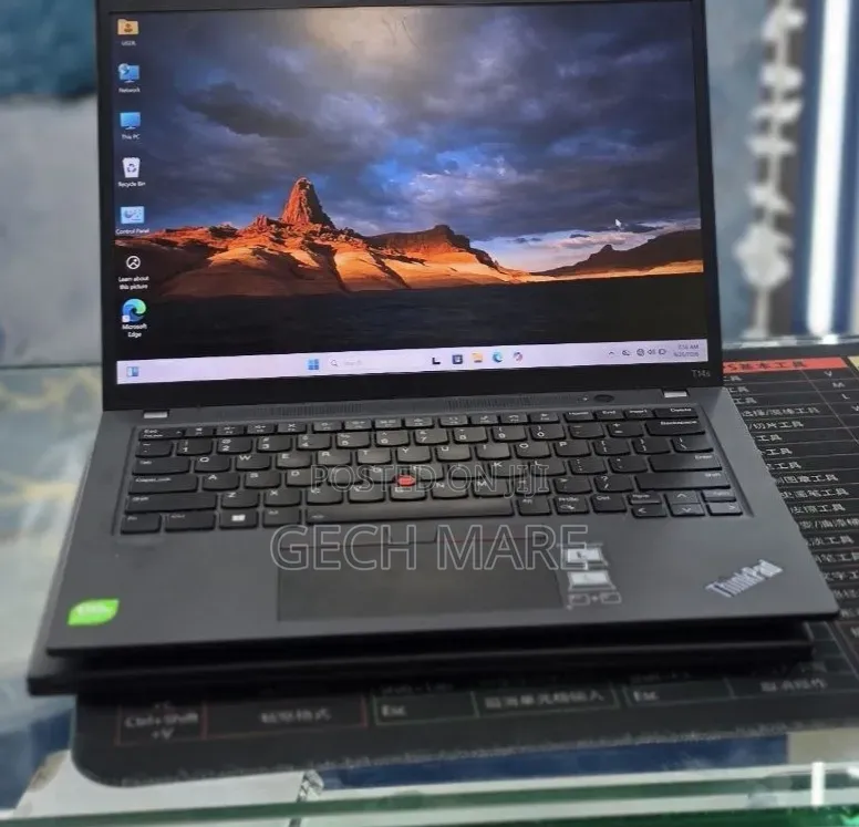 New Laptop Lenovo ThinkPad T14 32GB Intel Core i7 SSD 512GB