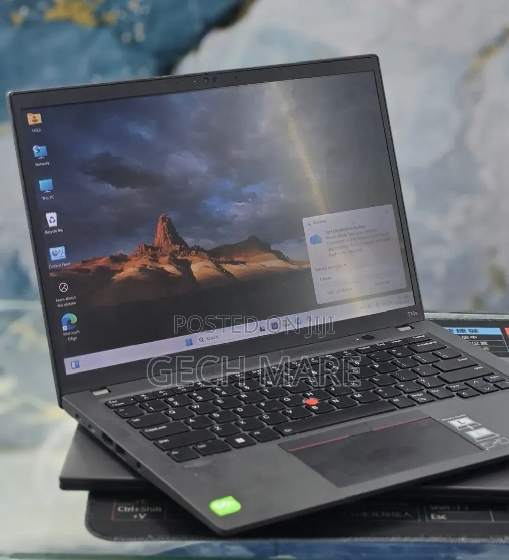 New Laptop Lenovo ThinkPad T14 32GB Intel Core i7 SSD 512GB