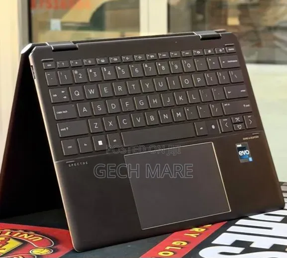 New Laptop HP Spectre 16GB Intel Core i7 SSD 1T