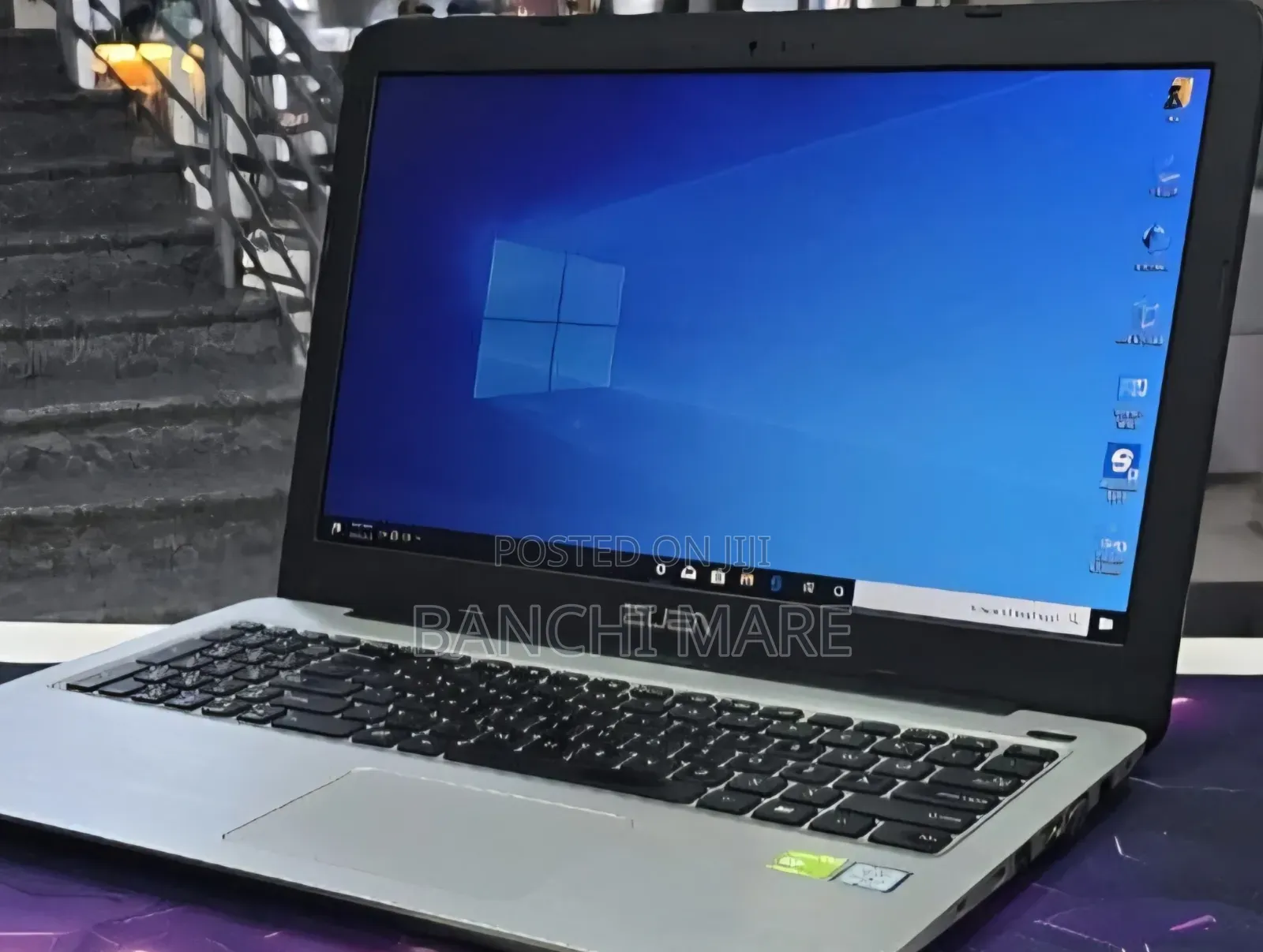 New Laptop Asus M50SA 8GB Intel Core i5 SSD 500GB
