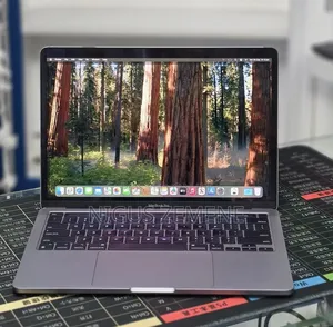 New Laptop Apple MacBook Pro 2020 M1 16GB Apple M1 SSD 256GB