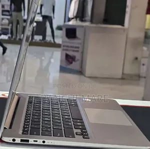 New Laptop Asus A553MA 8GB Intel Core i5 SSD 256GB