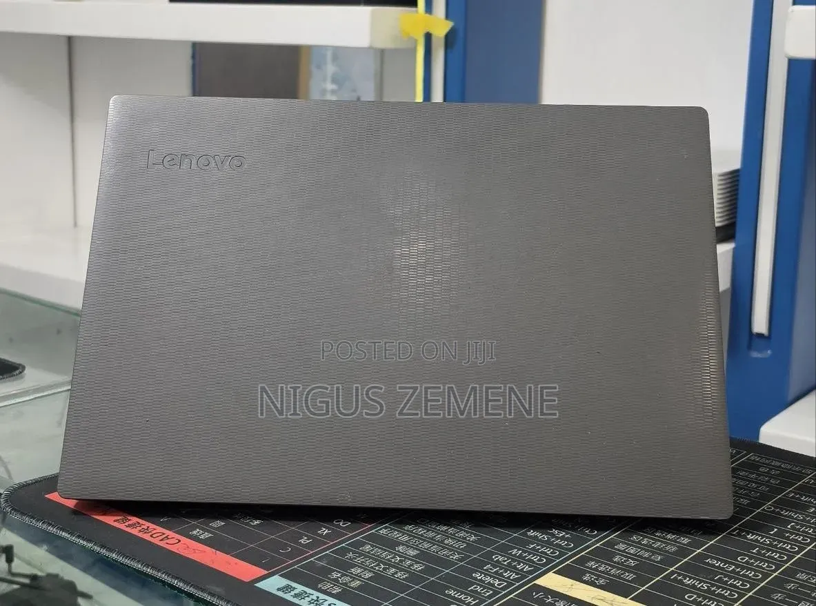 New Laptop Lenovo Ideapad 3 8GB Intel Core i3 SSD 1T